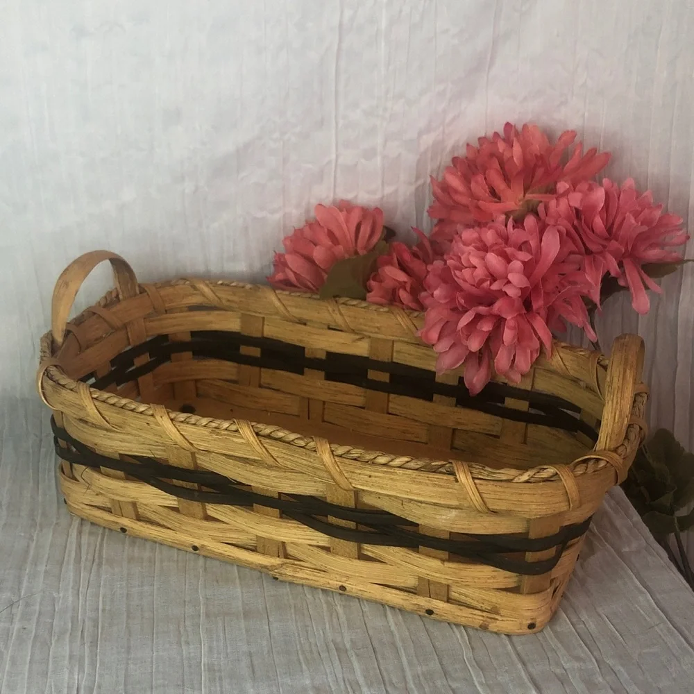 Vintage thick wicker bread basket catch all storage basket bin tan & blue